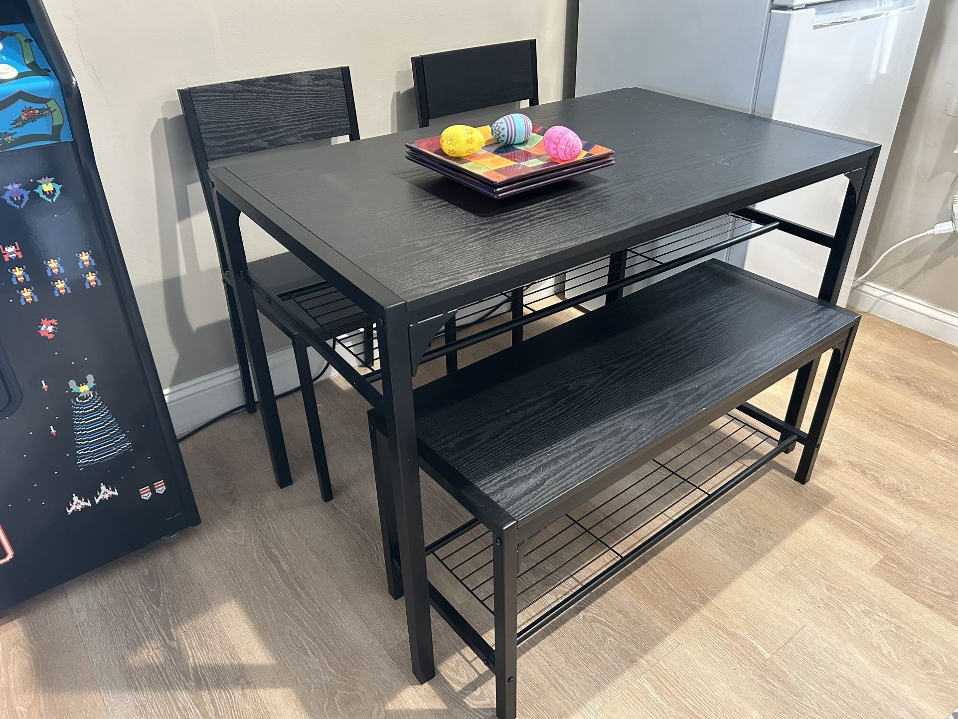 Kitchen Table, Chairs And Bench Like New