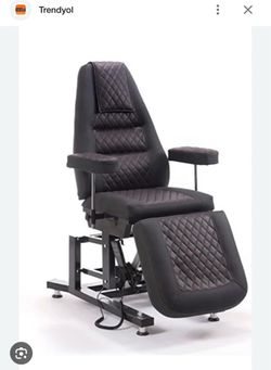 Tattoo/massage chairs