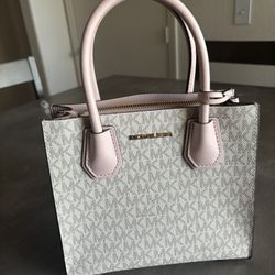 Michael Kors Purse (pink)