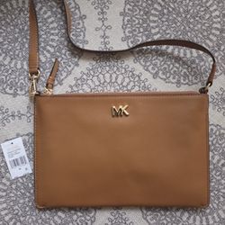 Michael Kors Pouchette