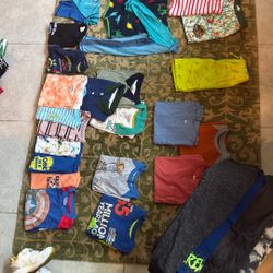 4/5 Clothing and 9-12 Shoes ( +50 Pieces)
