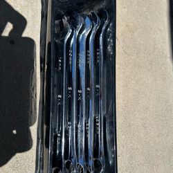 SK wrench sets