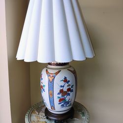 Antique Chinese Lamp