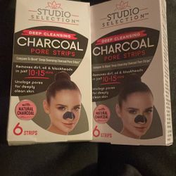 Deep Cleansing Charcoal Pore Strips 