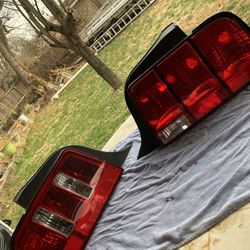 05-09 mustang tailights
