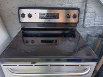 GE Stainless Steel Electric Range