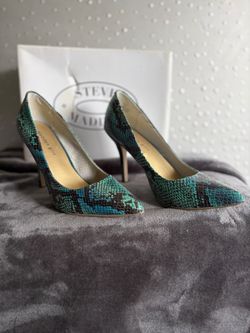 Steve Madden Teal Snake Print Stiletto Pumps
