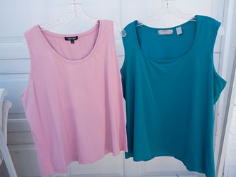 Liz Claiborne Karen Kane 1X Ladies Tanks