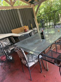 patio table and 6 chairs set