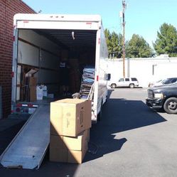 ....MoVING...... BoX truck