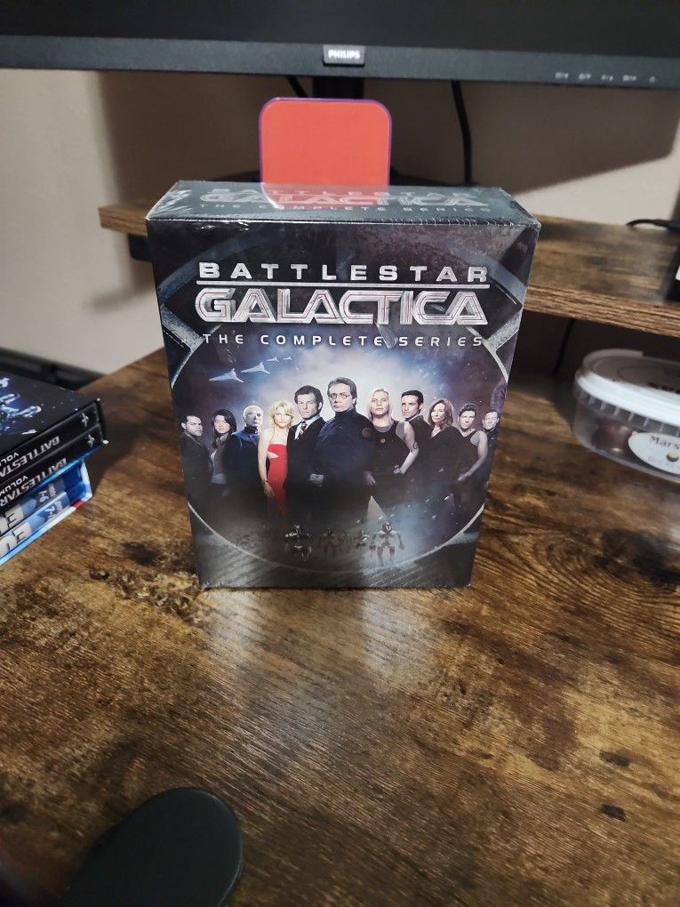 Brand New. Never Been Opened. Battle Star Galactica. The Complete Series
