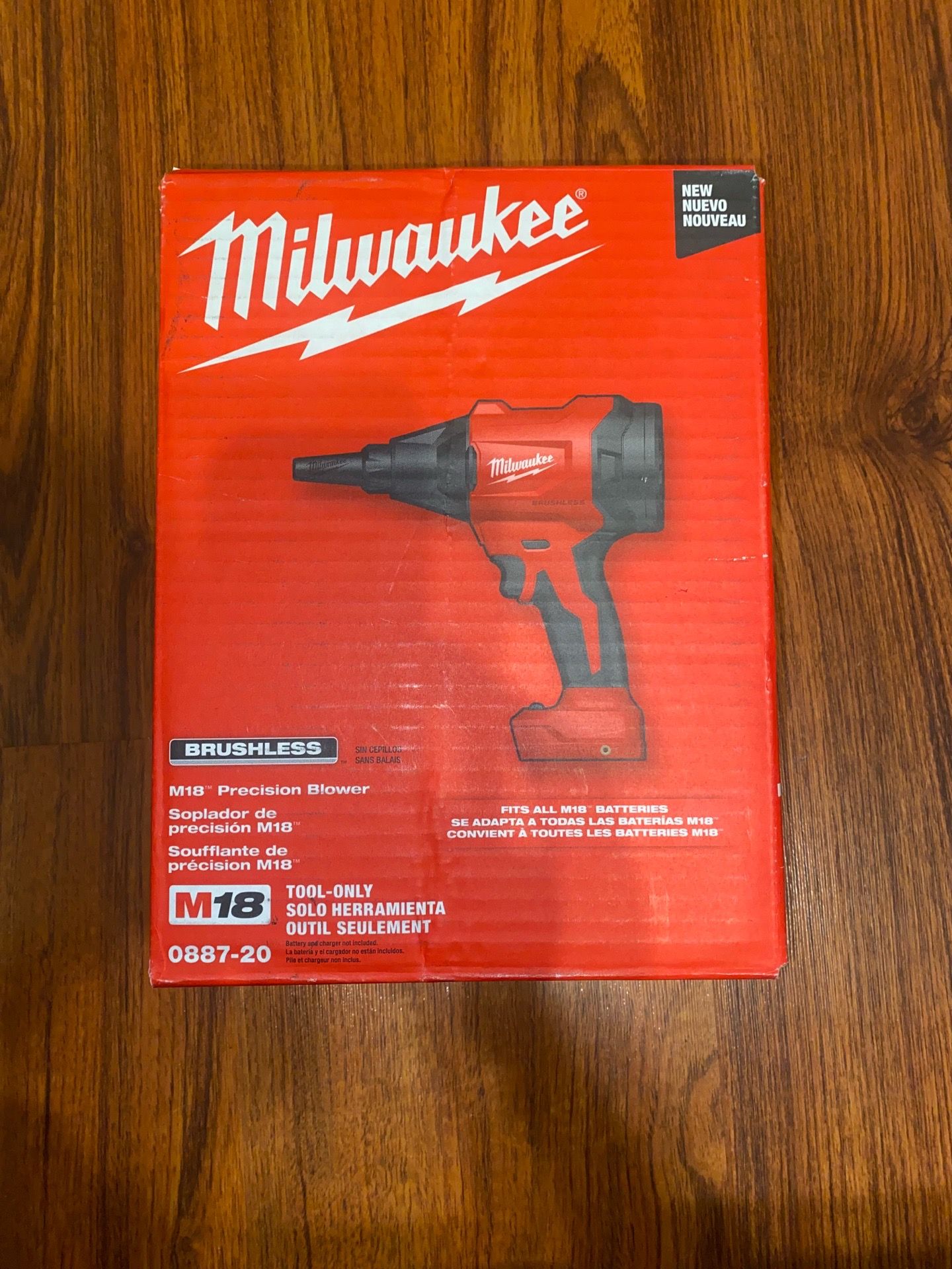 New Milwaukee M18 brushless Precision Blower (0887-20) tool only