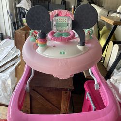 Minnie Mouse Walker