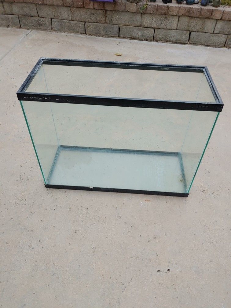 Aquarium / Terrarium For Sale
