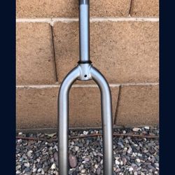 26” Forks  1” Threaded 