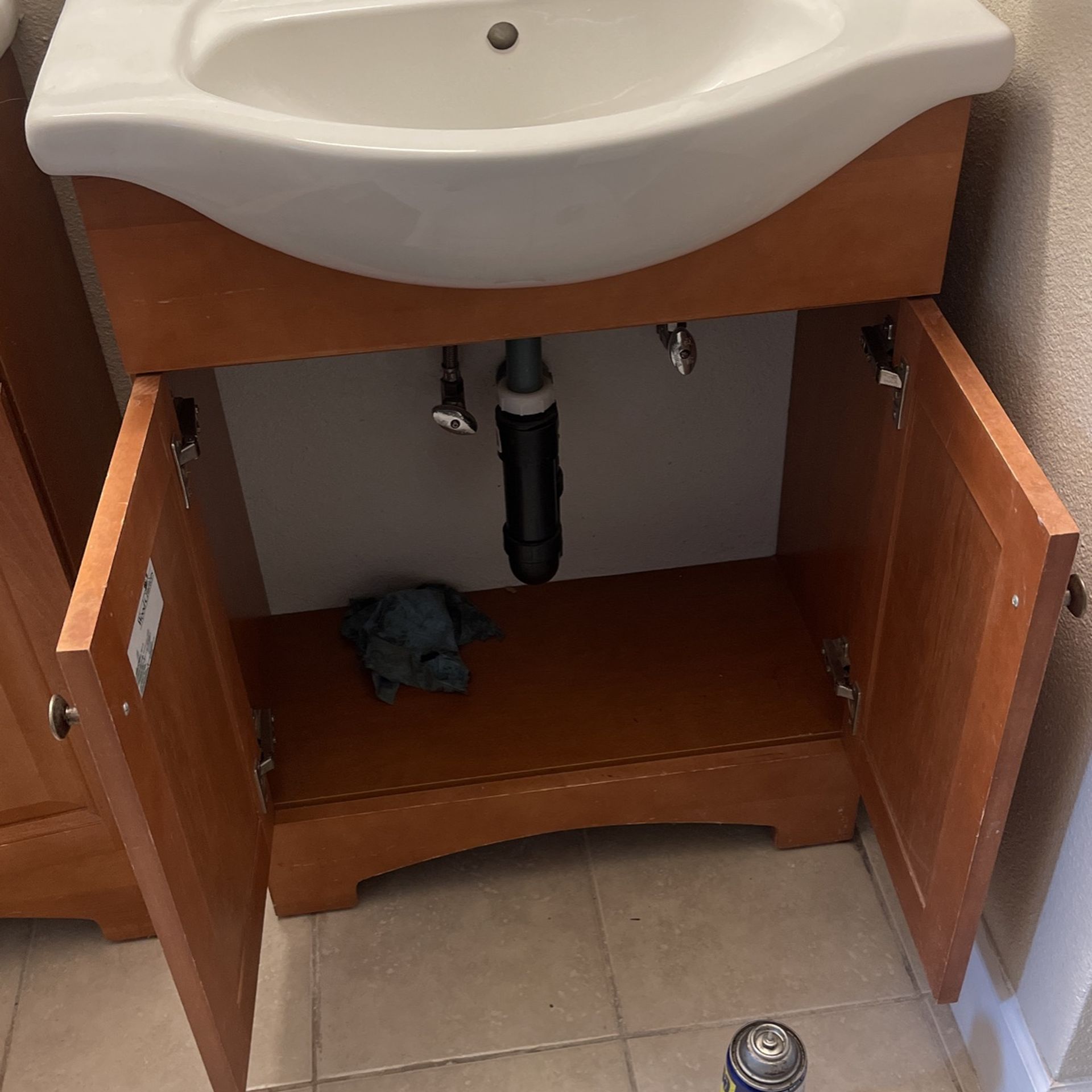 Set Of Two Vanities Master Room