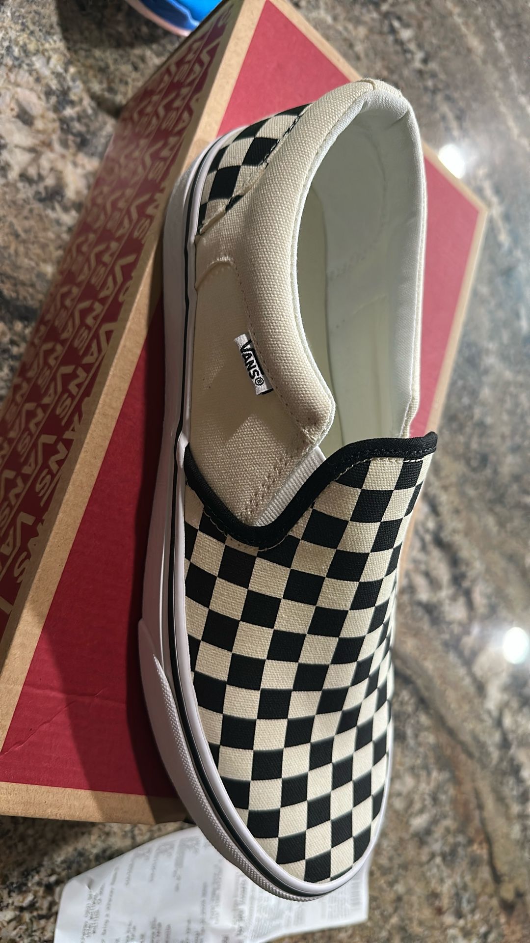 New Vans Men’s Size 12