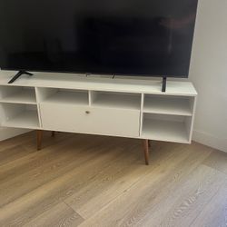 Media Stand