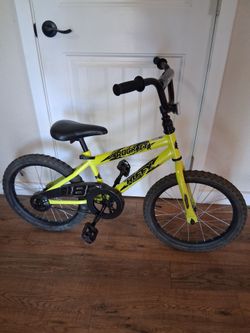 Kids,child's, childrens, bike,bikes,bicycle, bicycles