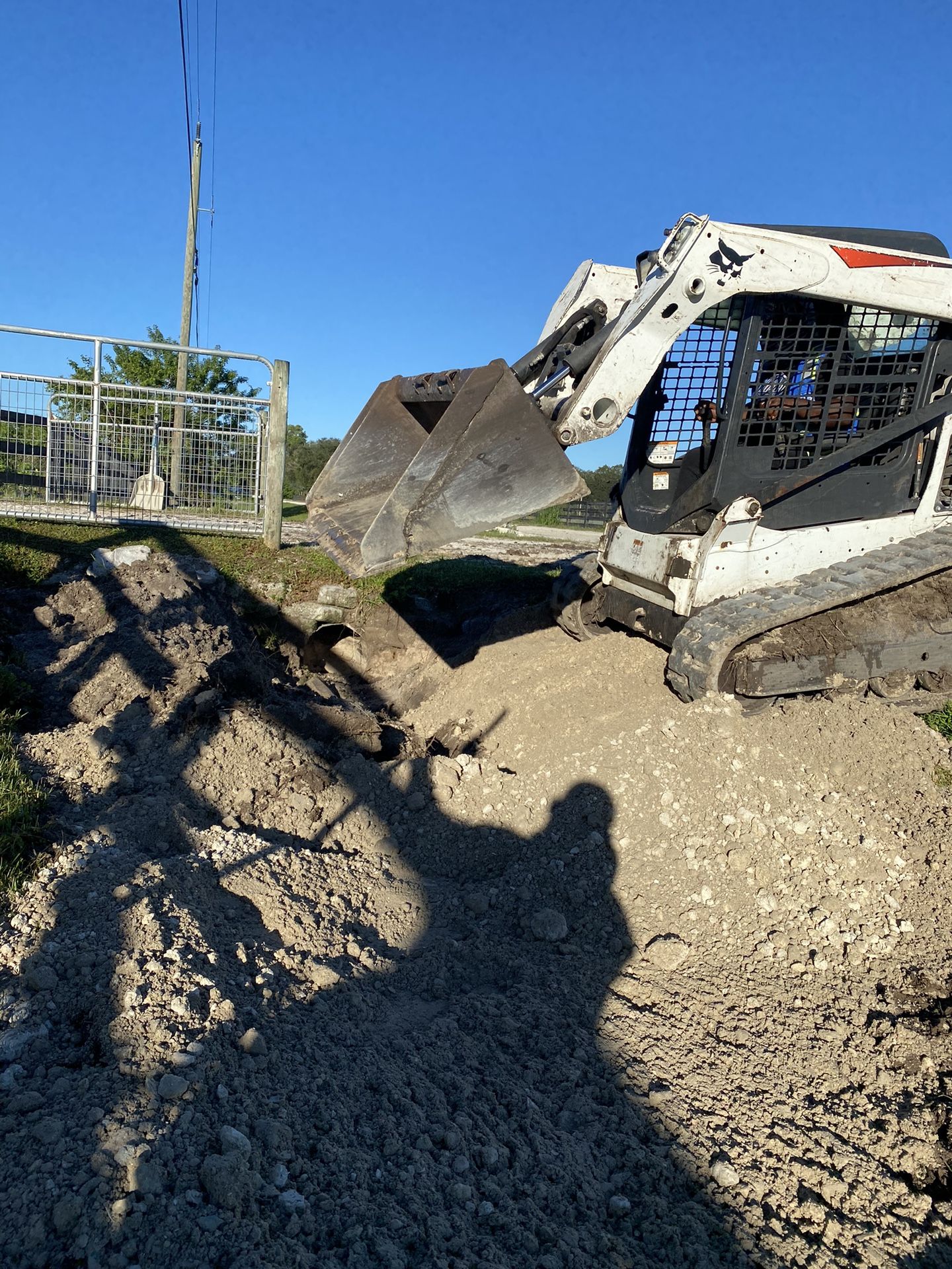 Bobcat, Dirt,Leveling 