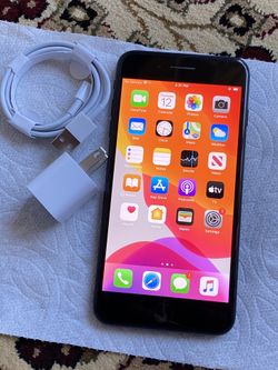 iPhone 7 unlocked for all carriers 128 gigs