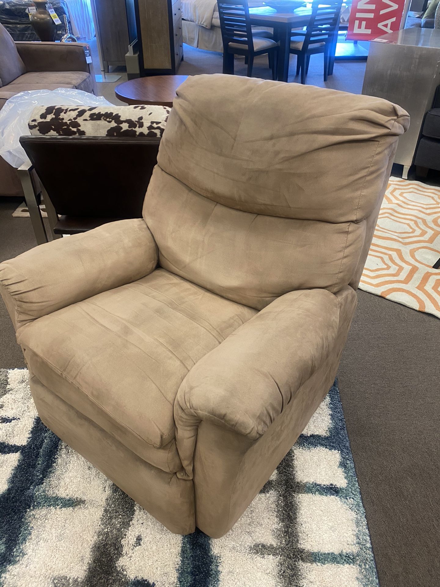 Bradford Recliner