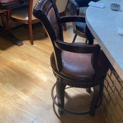 4 Swivels Brown Stools 