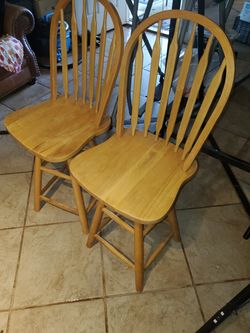2 bar stools 15 for both