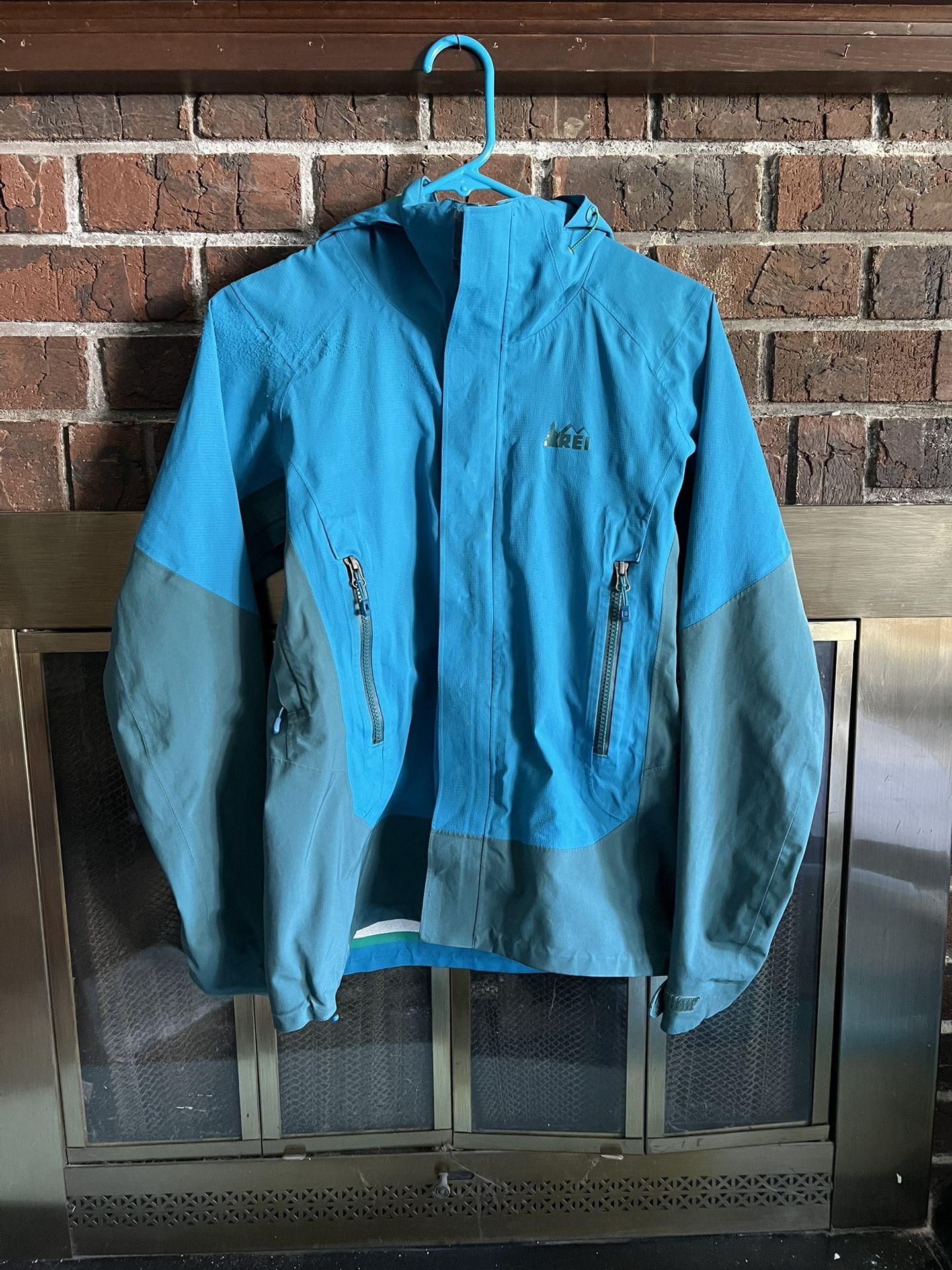 REI Talusphere Blue/Green Windbreaker XS
