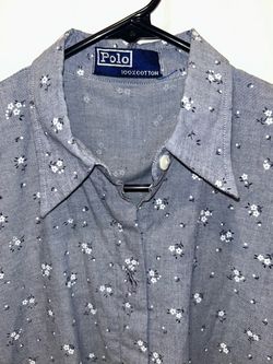 POLO women’s blue and white floral-print 100% cotton collared shirt Size S