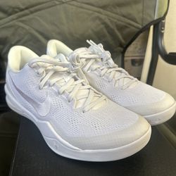 Kobe 8 halo