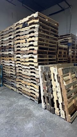 Pallets for sale $1.75 for each
