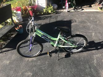 Pacifica evolution bike