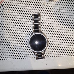 Smartwatch with Metal Band