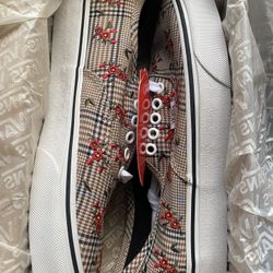 Vans Authentic- Women’s Size 8 (A348A2NV)