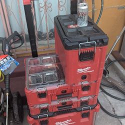 Milwaukee Packout Kit And Ryobi Pressure Washer