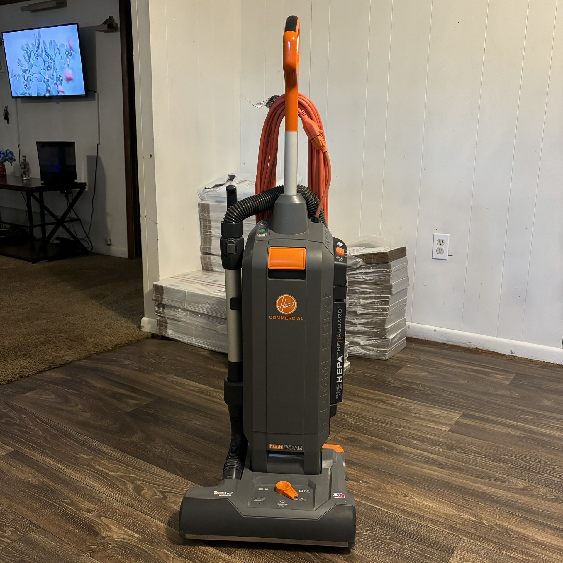 Hoover Commercial Vacuum Hush Tone 