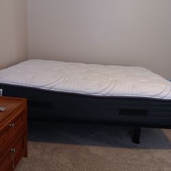 Full Size Mattress Bed With Adjustable Base