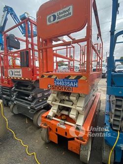 2019 Snorkel S3226E, 26’ Electric Scissor Lift