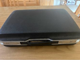 Vintage “Royal Traveler” Hard Side Attaché Briefcase/Document Holder