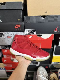 Jordan Win Like 96 11s size 10 USED 