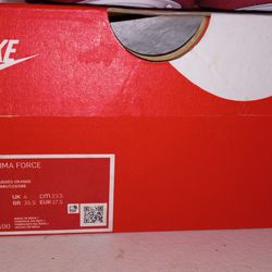 Brand New Pair Of Nike Shoes $100.00 