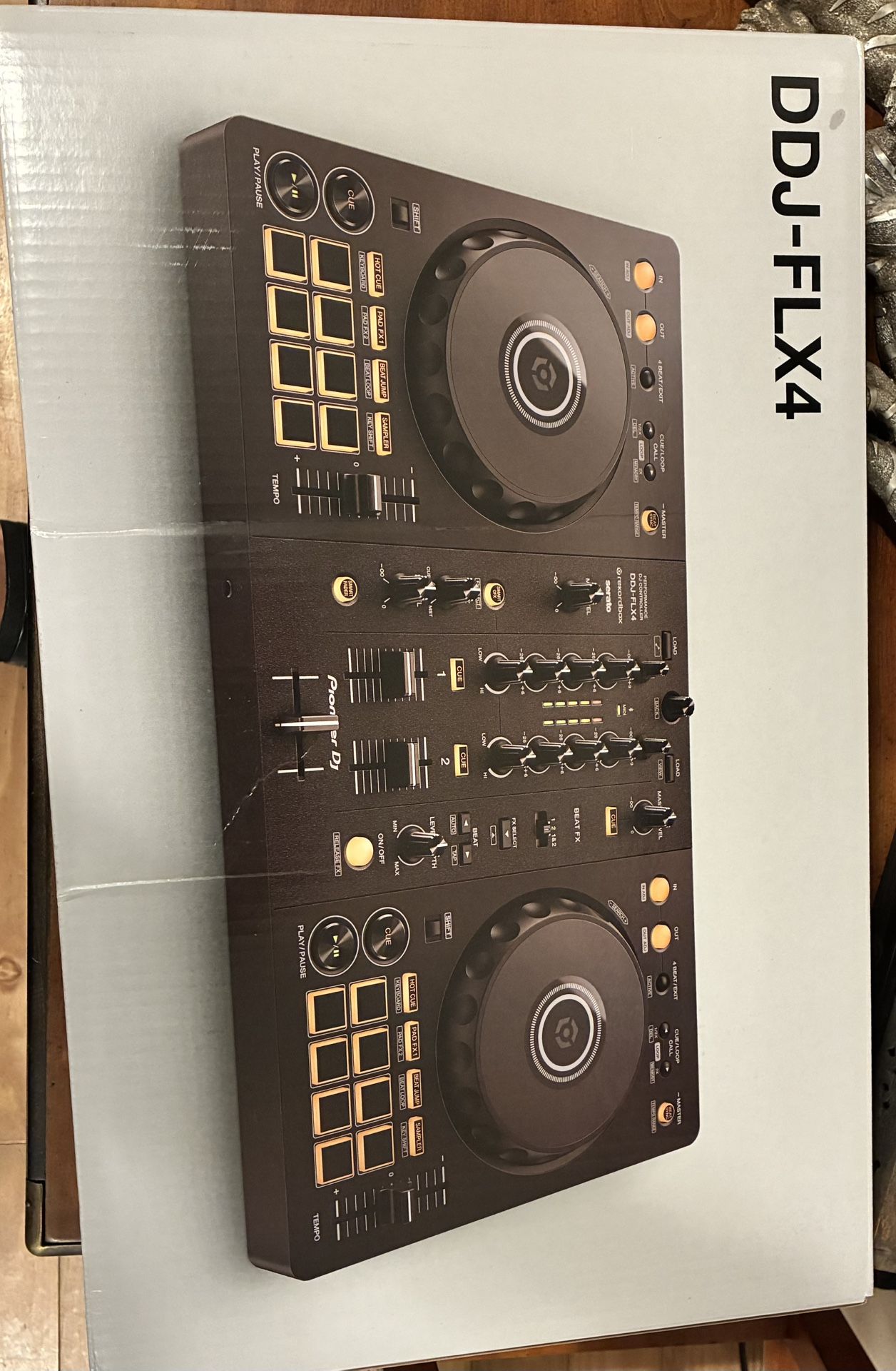 DJ Controller