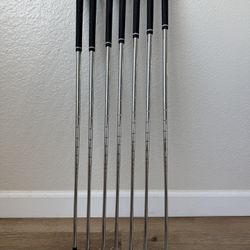 Titleist T-200 Irons 