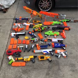 Assorted NERF guns