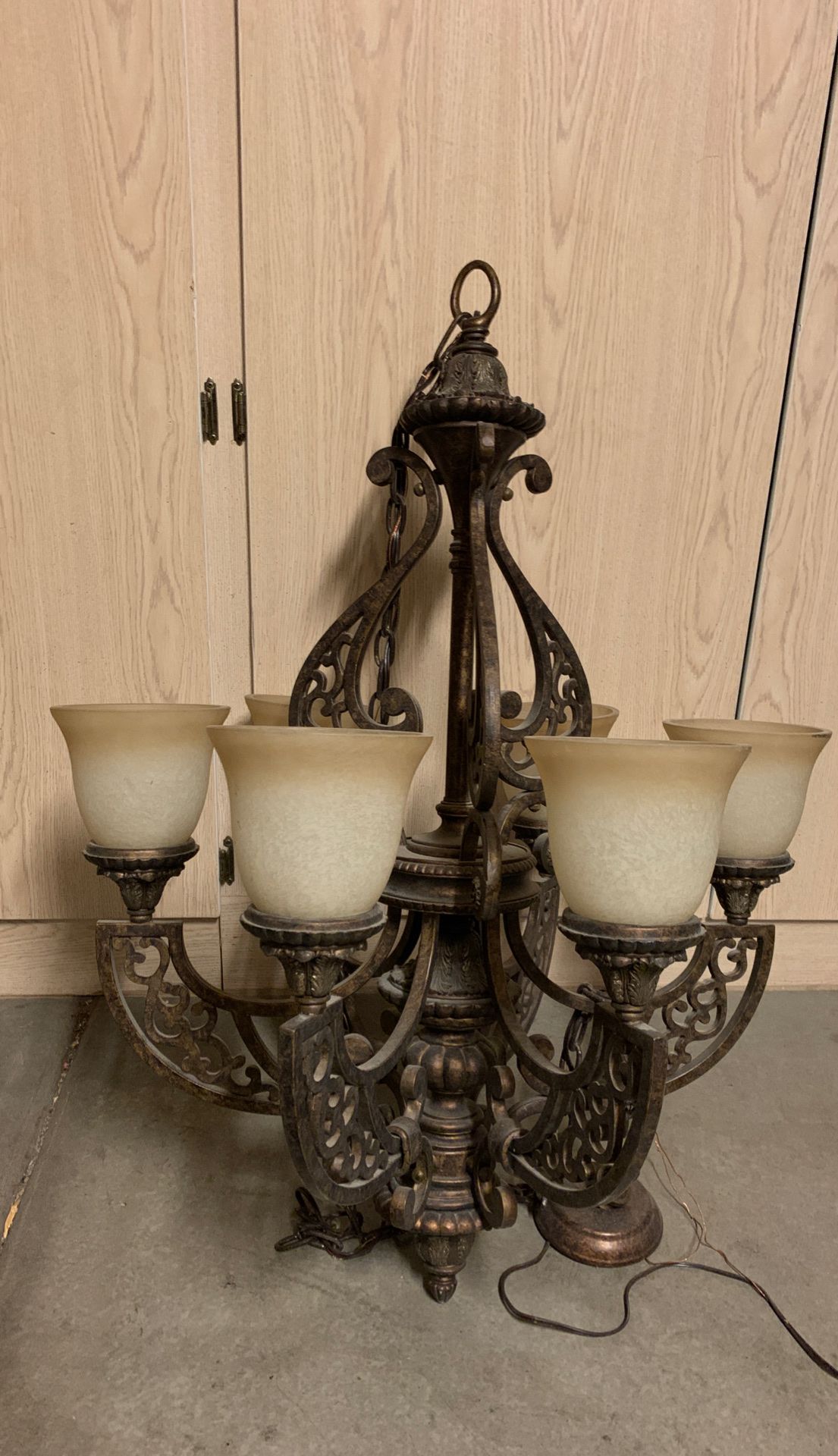 Light fixtures