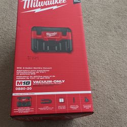 Milwaukee M18 2 Gallon Shop Vac