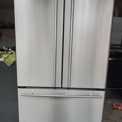 Refrigerator Stainless 