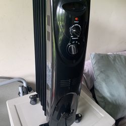hot air heater in good condition works very well