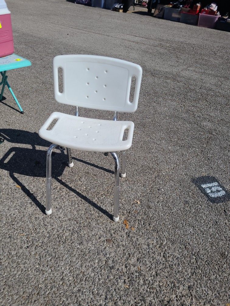 SHOWER CHAIR